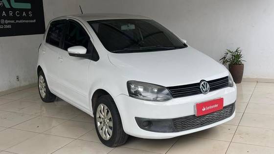 VOLKSWAGEN FOX 1.0 MI 8V FLEX 4P MANUAL VOLKSWAGEN FOX 1.0 MI 8V FLEX 4P MANUAL